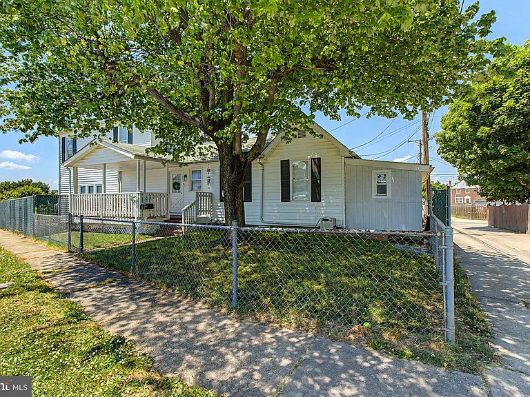 1329 Bethlehem Ave — Photo 2