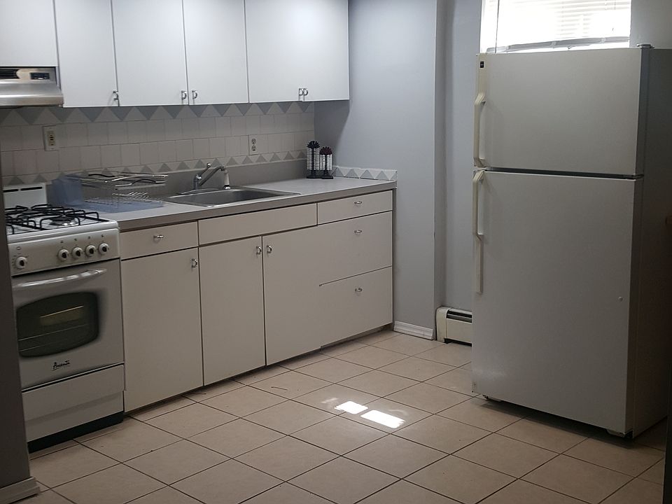 1st image of 21212 33rd Ave