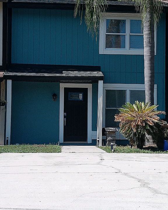 1st image of 14222 Village Terrace Dr