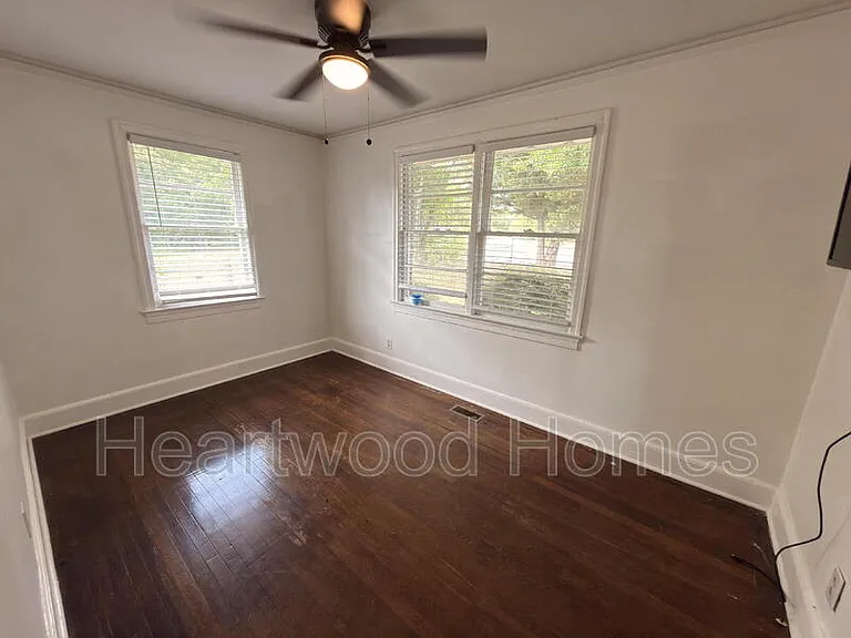 3708 Hydrangea St — Photo 17