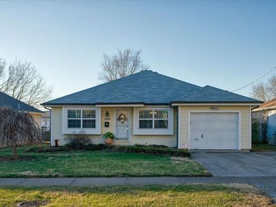 1690 E Dale St, Springfield, MO, 65803