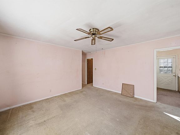 5th image of 1428 Brown Ave
