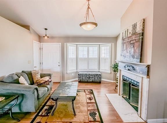 5th image of 654 Loch Carron Dr