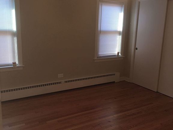 5th image of 6534 N Harlem Ave APT 2