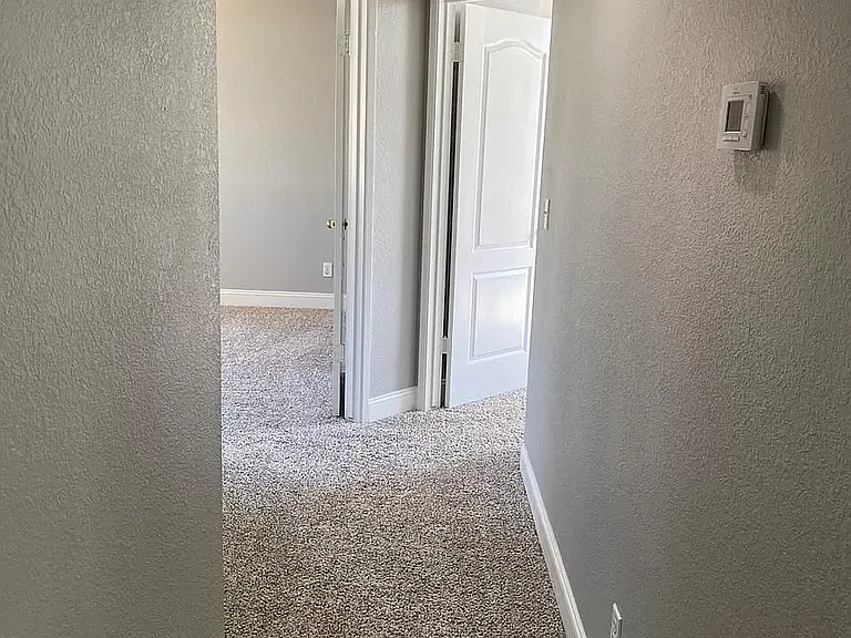 259 W Fallbrook Ave — Photo 13