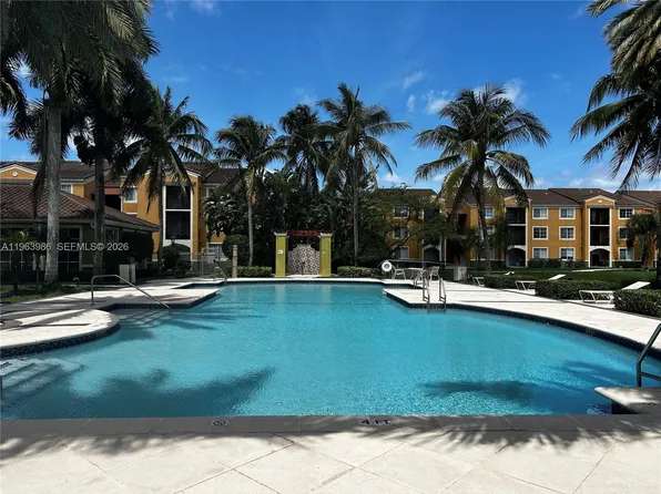 2201 W Preserve Way APT 306, Hollywood, FL 33025