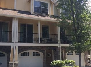 1948 NE 48th Way, Hillsboro, OR