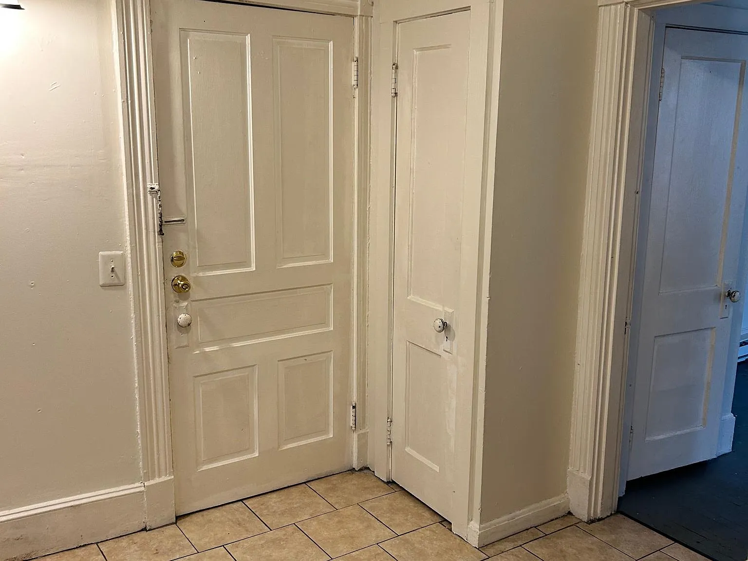 1118 Caroline St — Photo 4