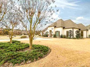 406 Choctaw Ln, Flowood, MS 39232