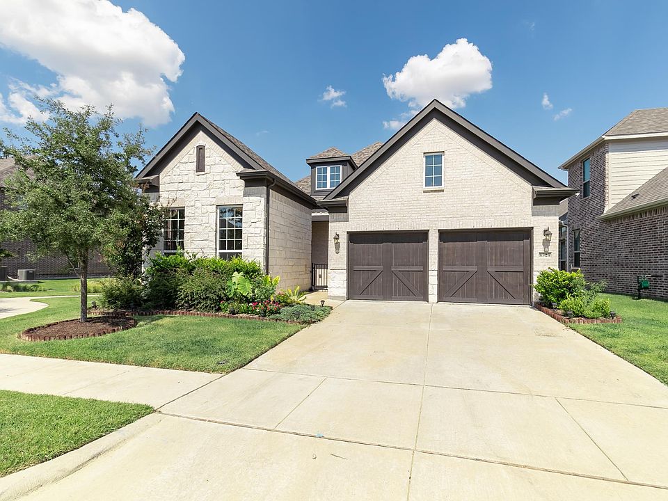 1st image of 8528 Pine Valley Dr