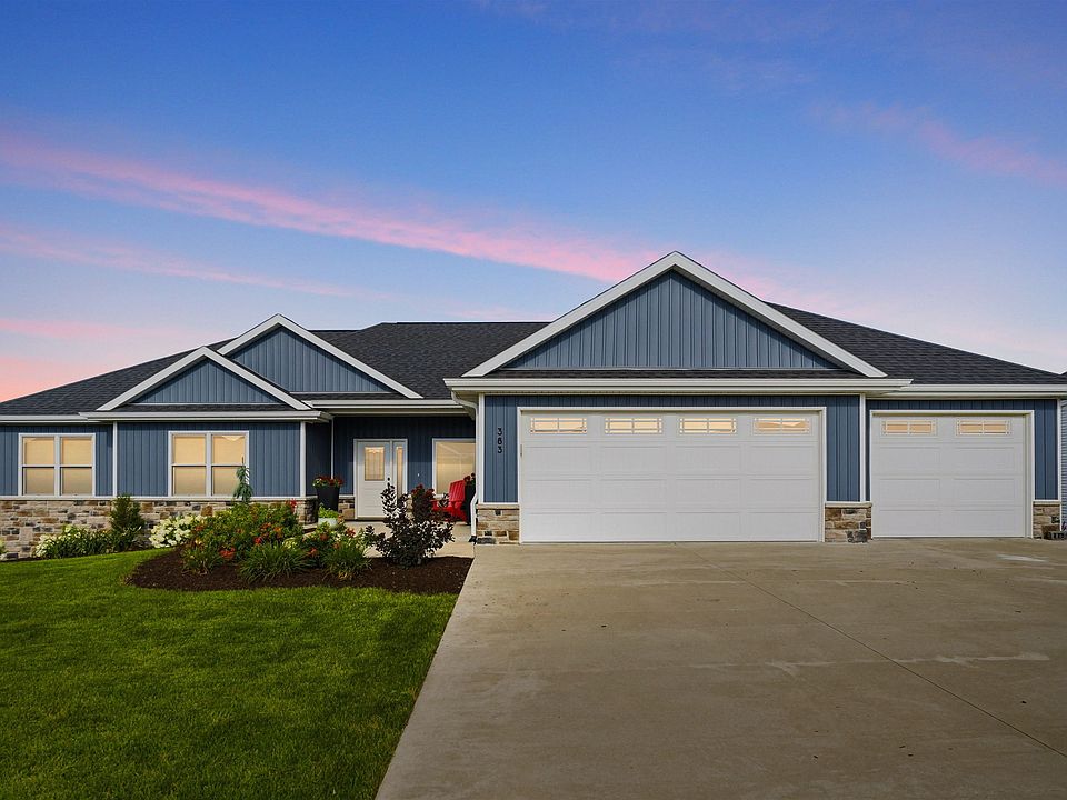 1st image of 383 Solomia Ct