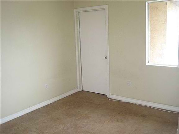 2nd image of 1314 Holtwood Ave
