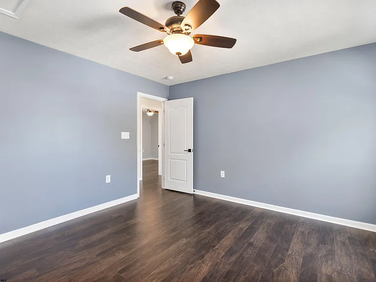 112 Casey Ln — Photo 24
