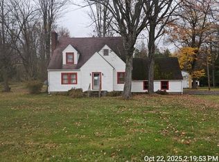 230 Cherry St, Marienville, PA 16239