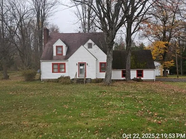 230 Cherry St, Marienville, PA 16239