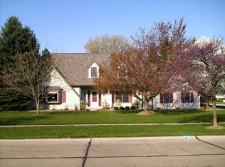 2234 Holly Ln, Avon, OH 44011