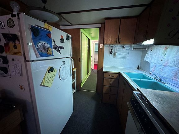 5th image of 1070 Penny Ln