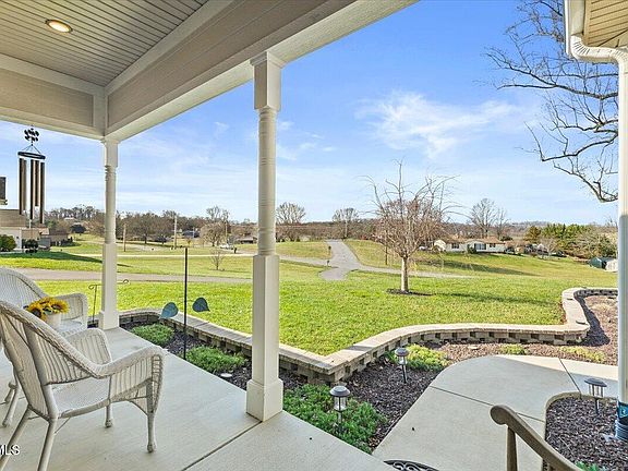 5th image of 1336 Harmony Rd