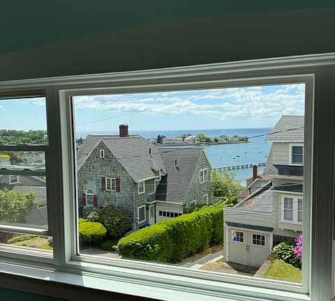 2nd image of 106 Rockland St #3