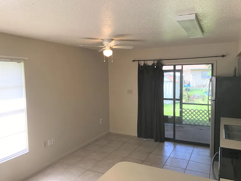 2806 46th Avenue Dr W — Photo 5
