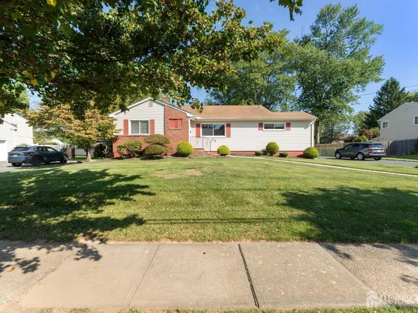 23 Canterbury Rd, East Brunswick, NJ 08816