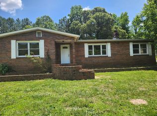 919 Mundys Mill Rd, Jonesboro, GA 30238