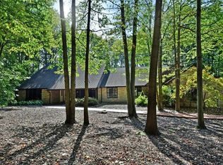 8594 Hidden Hills Dr SE, Warren, OH 44484