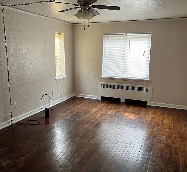 17846 Northwood Ave — Photo 3