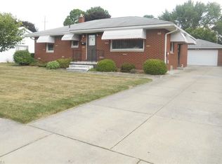 500 Orrville Ave, Cuyahoga Falls, OH 44221