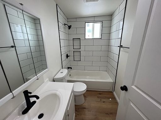 4th image of 204 N Maple Ave #206