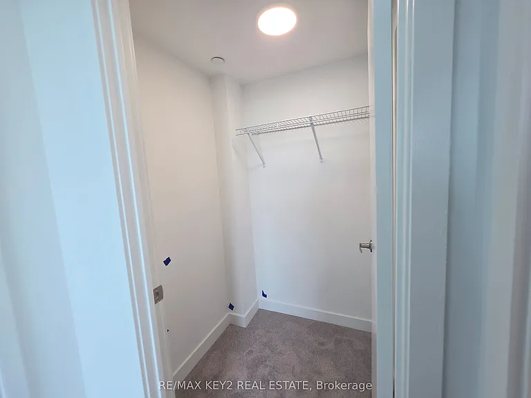 4010 Eglinton Ave W #522 — Photo 15