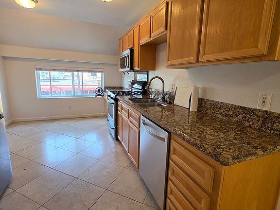 2nd image of 951 Turquoise St APT 1