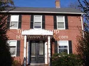2nd image of 45 Waverly Ave