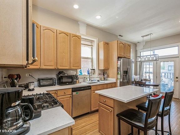 5th image of 1440 N Cleveland Ave #2
