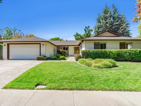 649 Banyan Ln, Walnut Creek, CA 94598