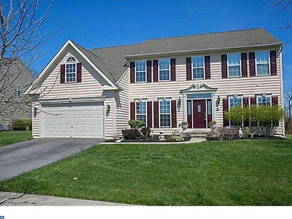 3rd image of 753 Wood Duck Ct