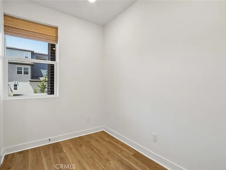 275 Sash — Photo 22