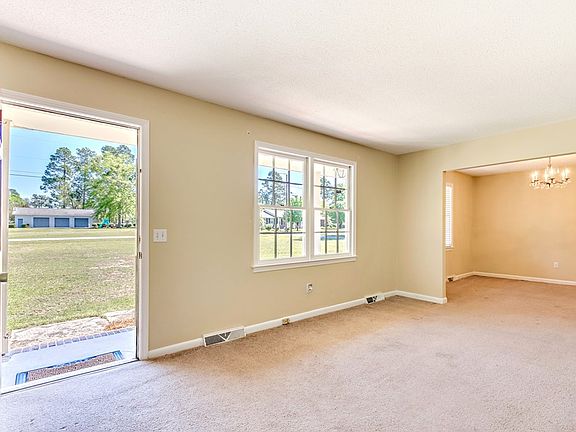 5th image of 3285 Windy Ln