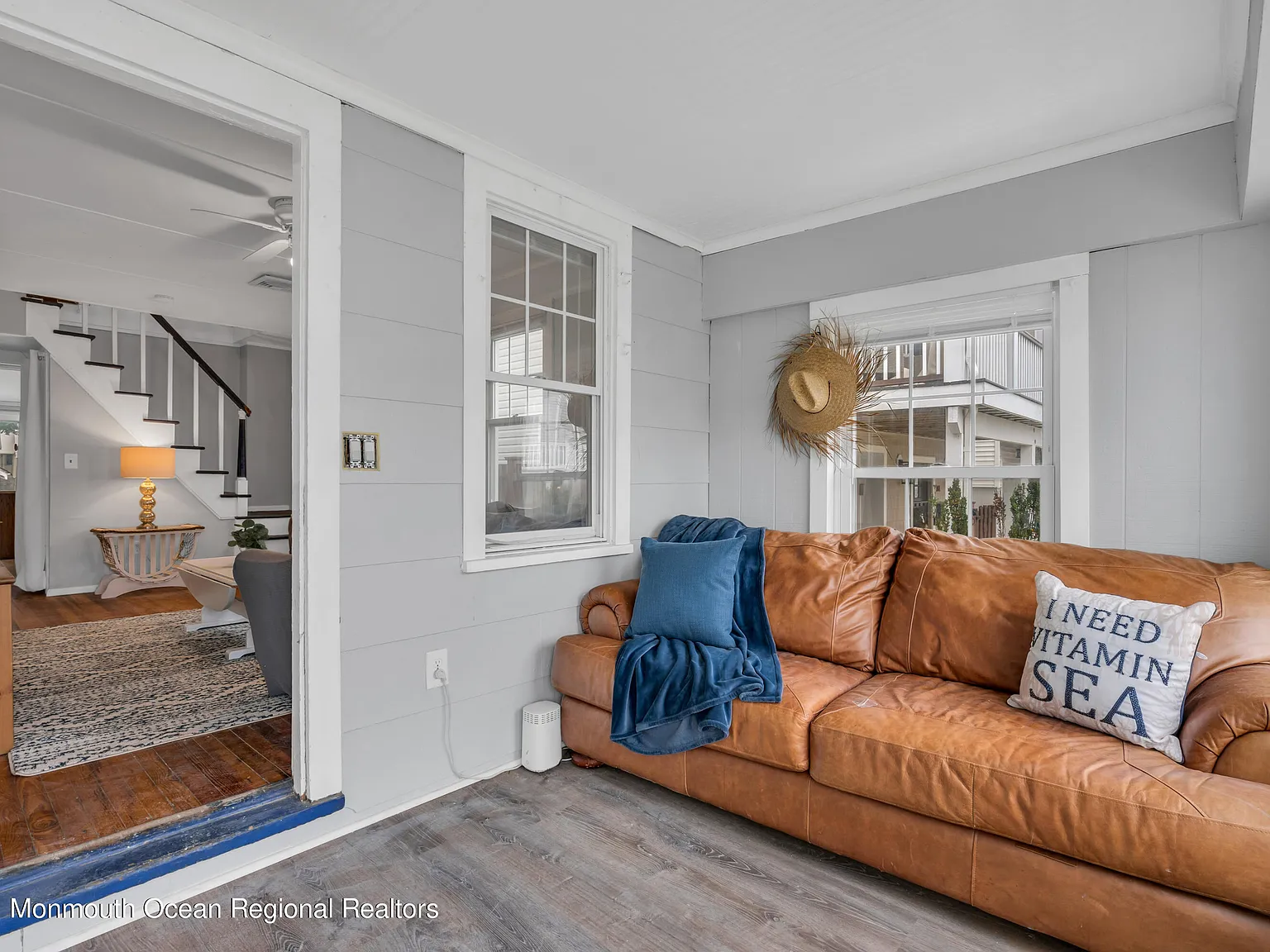3 bed, $1,900 — Photo 2