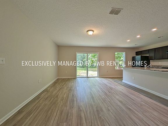 4th image of 8238 McGlothlin St