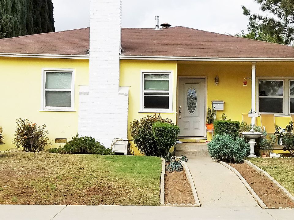 1st image of 15015 Bassett St
