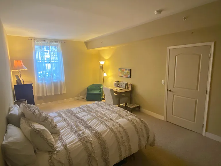 171 Grape St #202 — Photo 8