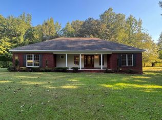 283 Aaron Rd, Sarah, MS 38665