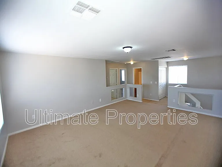 12511 N 121st Dr — Photo 9