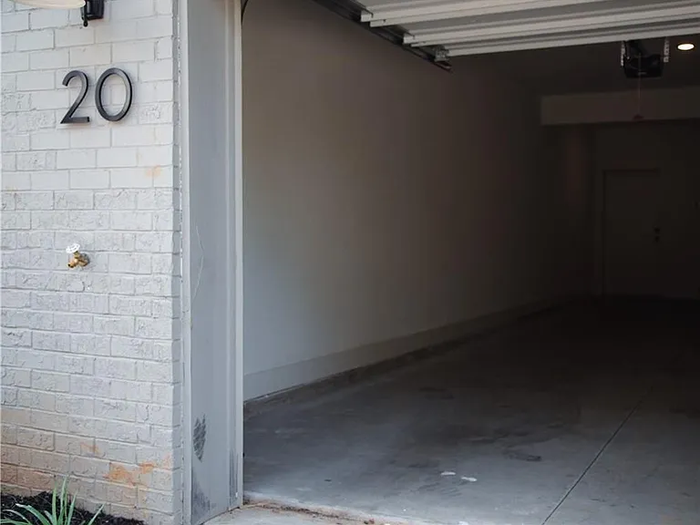 1350 May Ave #20 — Photo 3