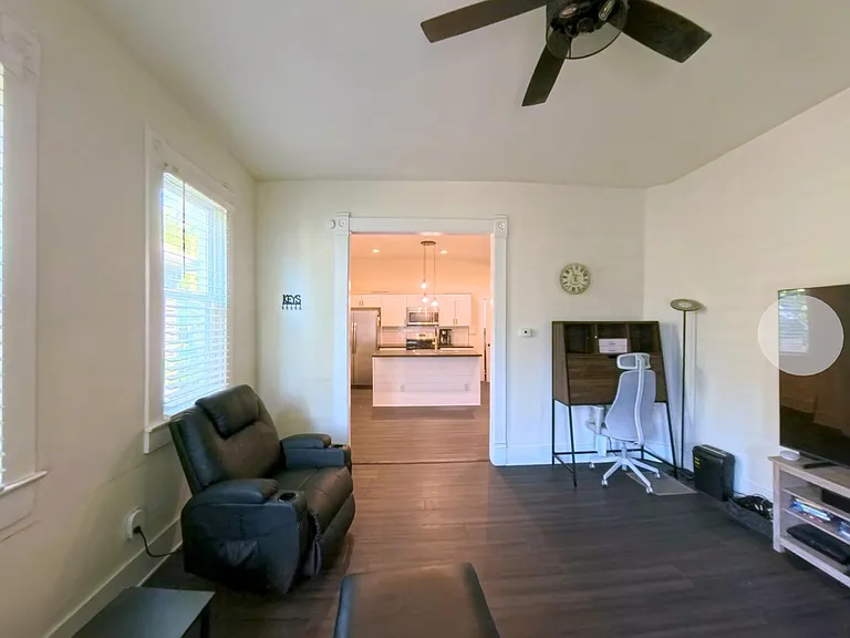 1745 Union St — Photo 8