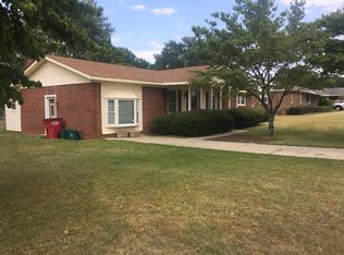 419 Moye Dr, Sandersville, GA