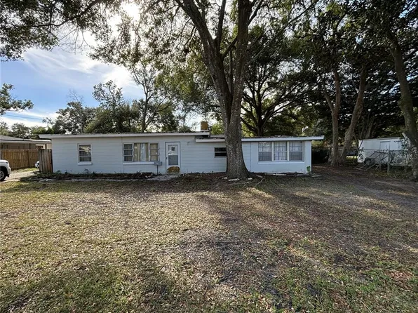 500 Prairie Lake Dr, Fern Park, FL 32730