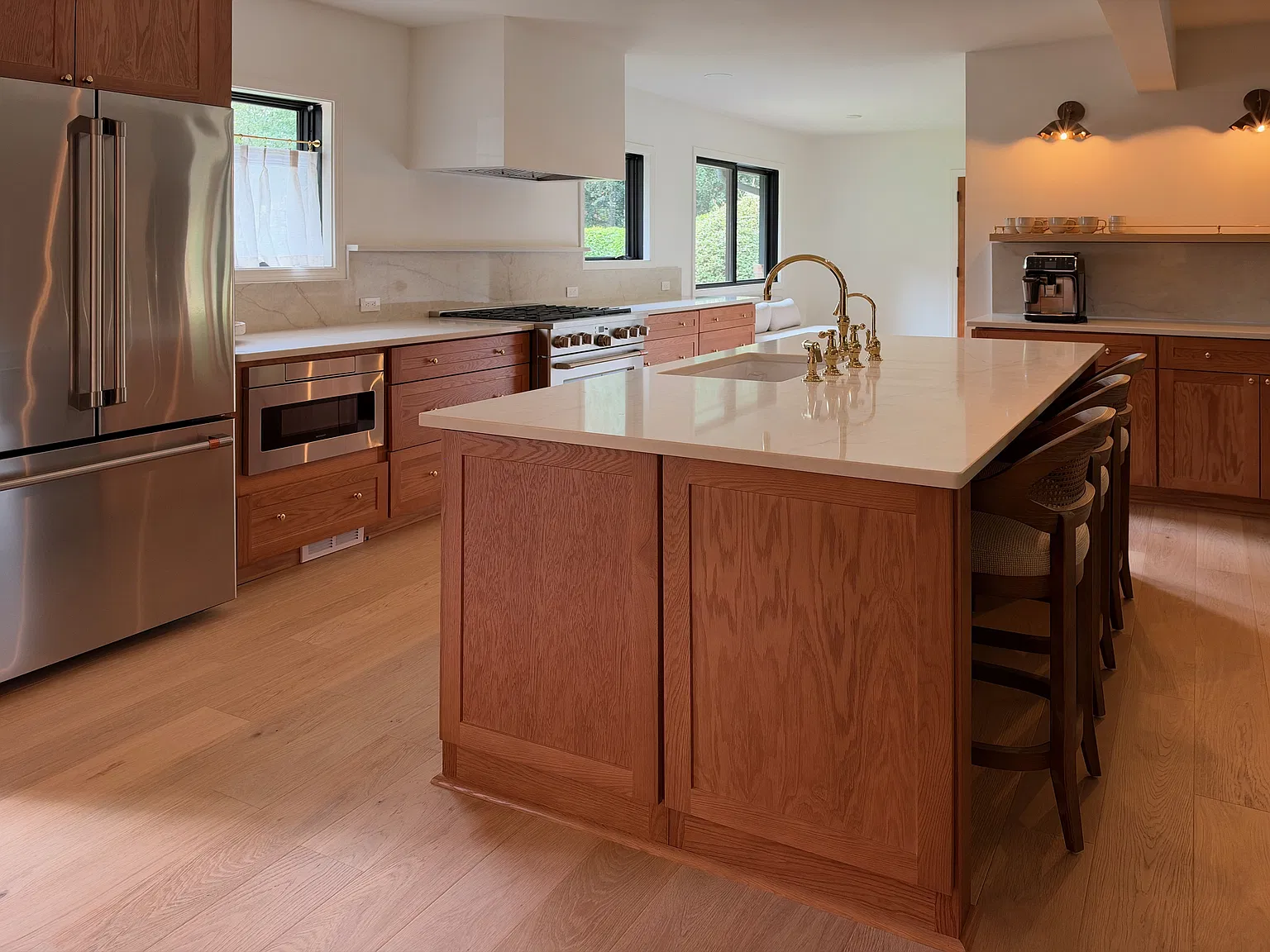 4 bed, 4.5 bath, 2788 sqft, $9,000 — Photo 4