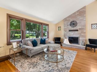 34 Orleans Rd, Norwood, MA 02062